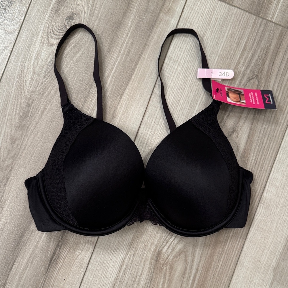 Maidenform Black Underwire Bra with Lace Detail- 34D